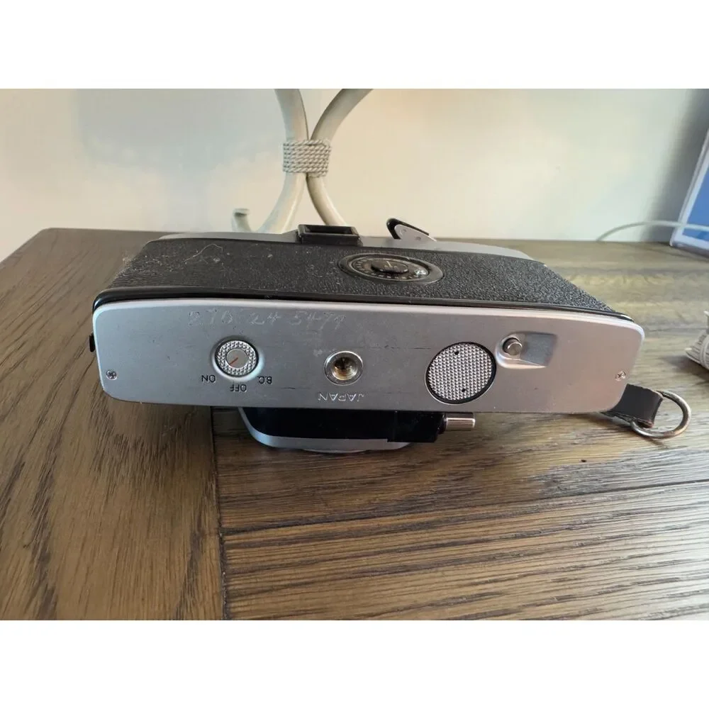 Vintage Minolta Camera Body SRT 101